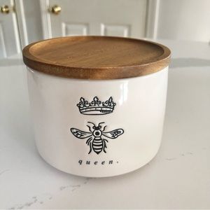 Rae Dunn Bee Canister